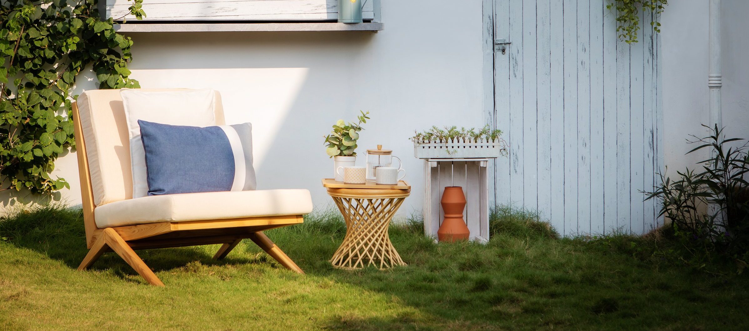 Garden Lounge Collection in Canadian Western Red Cedar — view 2