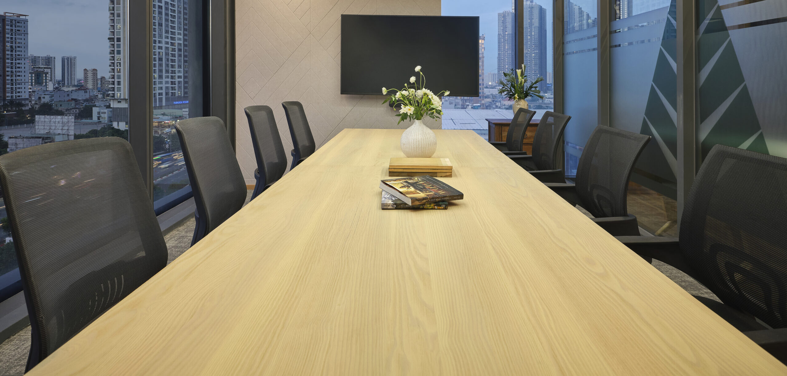 Douglas Fir table slider banner 3